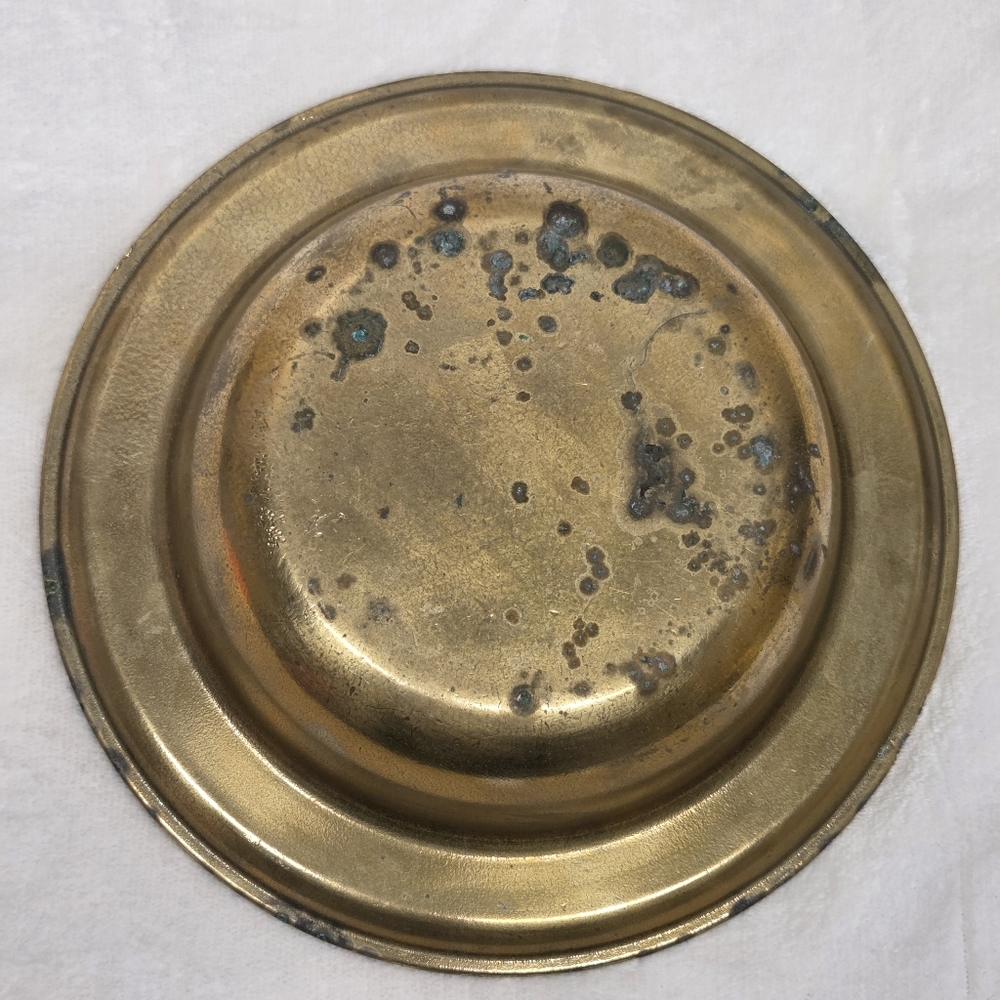 Vintage/Antique Solid Brass Shallow Bowl Patina 8.5"  Heavy Rustic Farmhouse - Picture 3 of 9